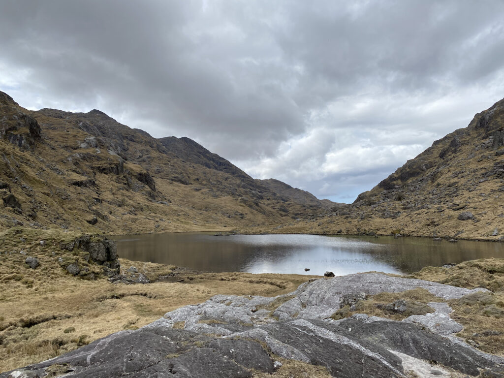 Loch a'Mhaim in Mam na Cloich' Airde