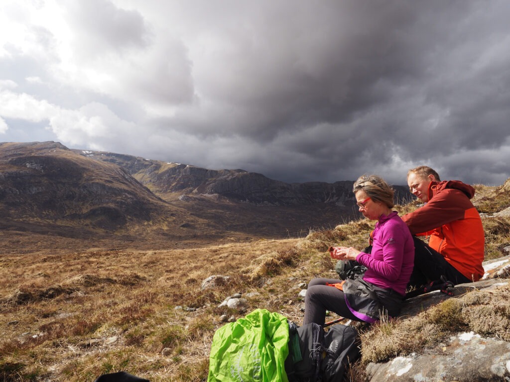 Lunch on the way to the Bealach Tralligil